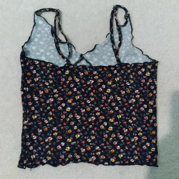 FOREVER 21 crop top-small like new - Picture 3 of 6